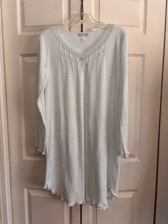 Miss Elaine Other - Miss Elaine Light Blue Waffle Knit Nightgown Embroidered Floral Lace Trim Long S